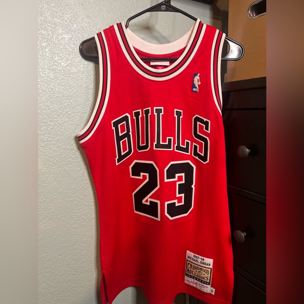 Red, Authentic, Mitchell And Ness, Michael Jordan… - image 3